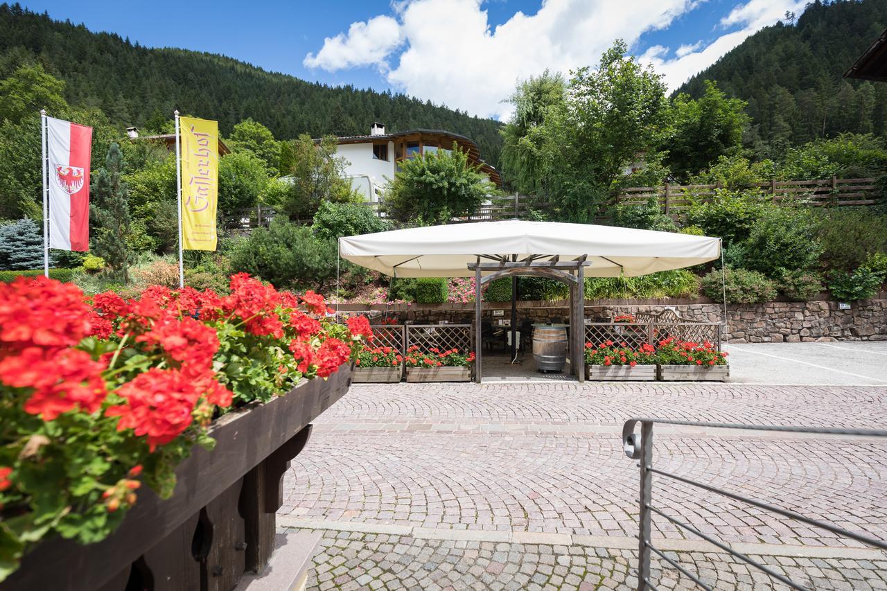 Gasthof Gasserhof Eggen Exterior foto